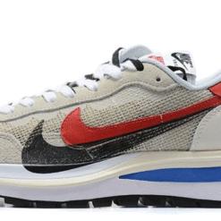 Vaporwaffle-Sacai-x-Sport-Fuchsia-Game-Royal_a13b699d-2d95-4278-bf5a-a0097d8d1c3a